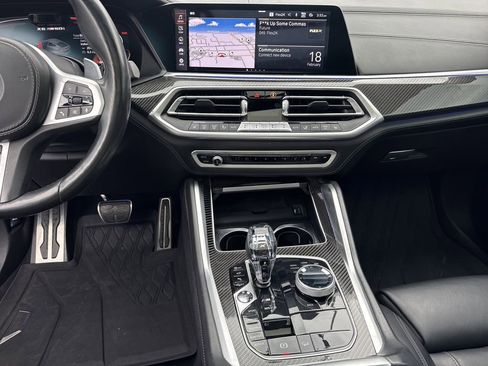 Used 2020 BMW X6 M50i w/ Executive Package image 29