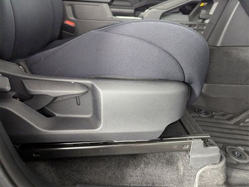 Used 2024 Toyota Tacoma SR5 image 38