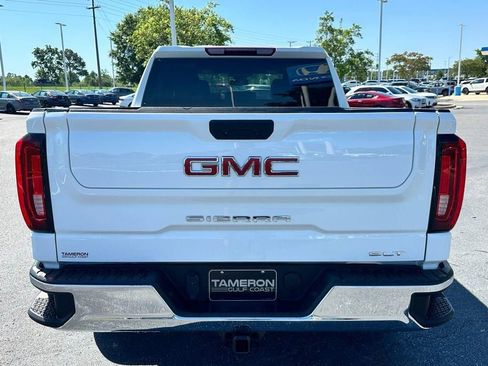 Used 2025 GMC Sierra 1500 SLT RWD image 3