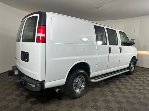 Used 2024 Chevrolet Express 2500 w/ Driver Convenience Package image 3