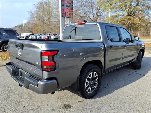 Certified 2024 Nissan Frontier SL image 16