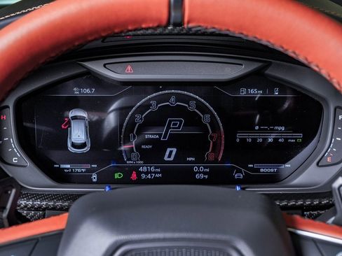 Used 2024 Lamborghini Urus S image 27