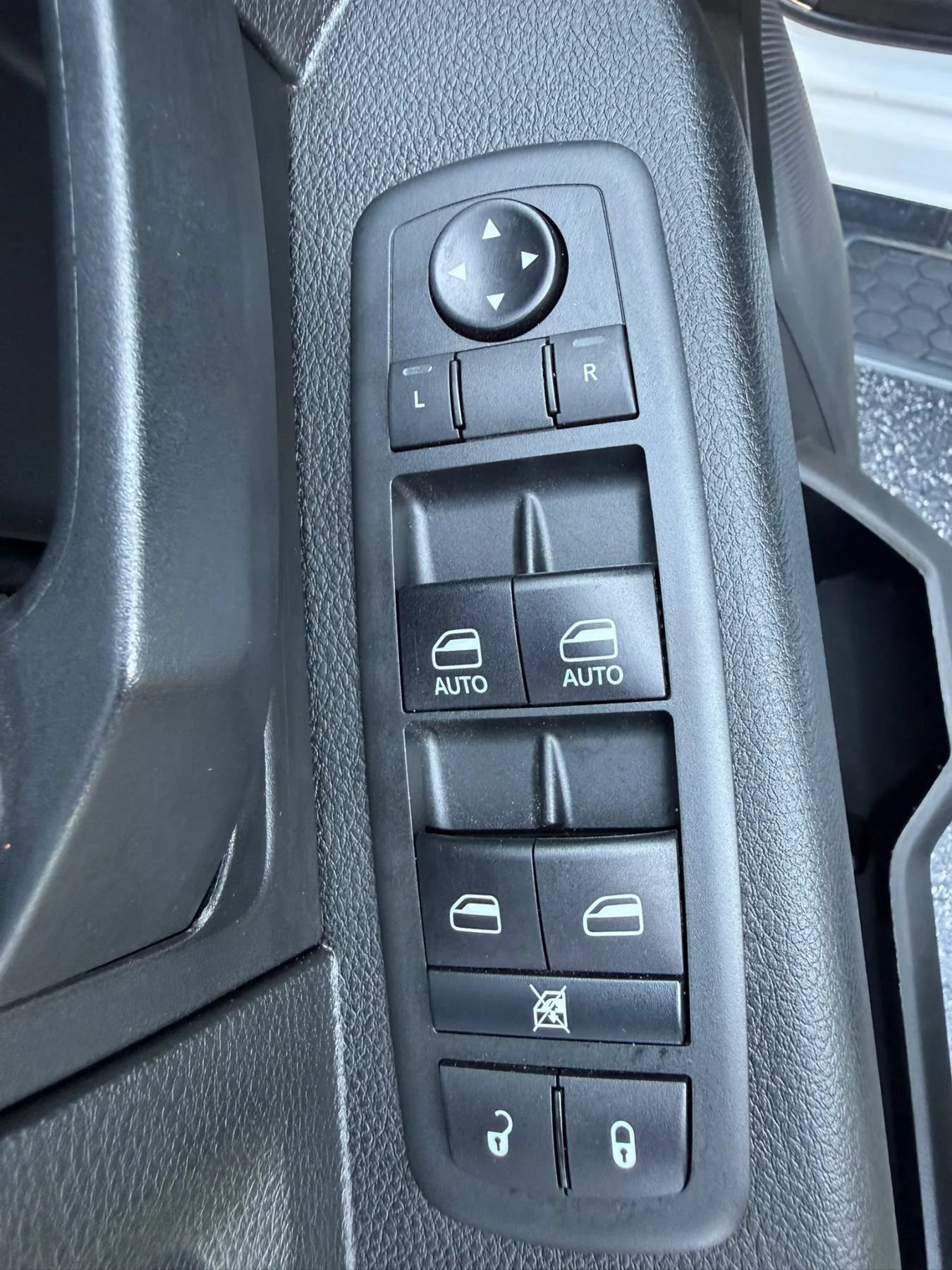 Used 2020 RAM 2500 Tradesman AWD/4WD image 13