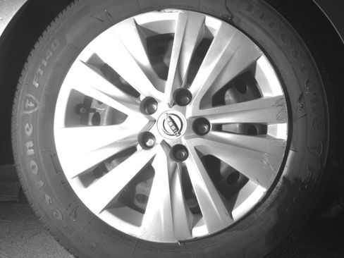 Used 2025 Nissan Sentra S FWD image 12