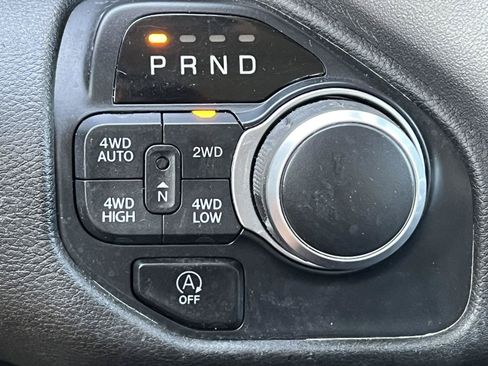 Used 2019 RAM 1500 Big Horn w/ Trailer Tow Group AWD/4WD image 29