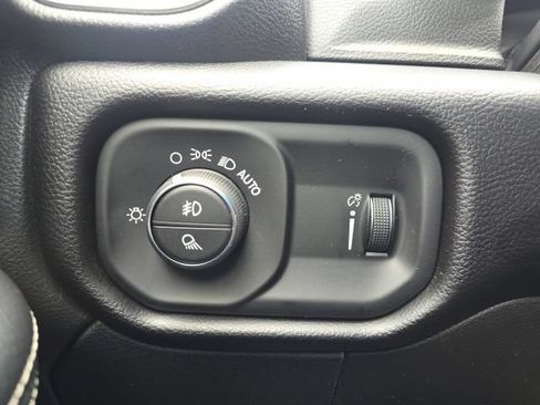 Certified 2026 RAM 2500 Big Horn AWD/4WD image 12
