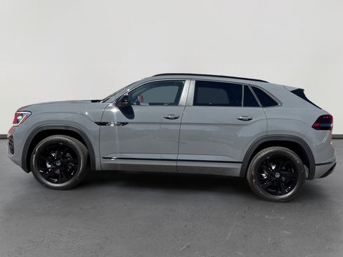 New 2026 Volkswagen Atlas Cross Sport SEL R-Line AWD/4WD image 3