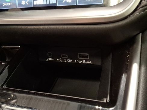 Certified 2023 Subaru Outback Premium image 23