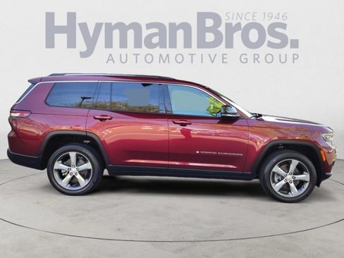Used 2024 Jeep Grand Cherokee L Limited RWD image 2