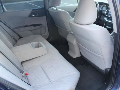 Used 2015 Honda Accord LX image 14
