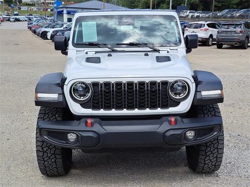 Used 2024 Jeep Gladiator Rubicon w/ Safety Group image 8