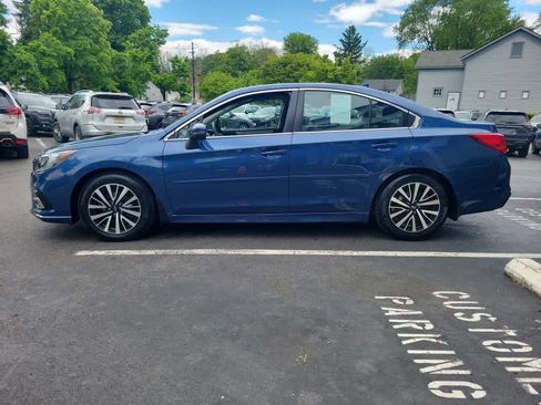 Used 2019 Subaru Legacy 2.5i Premium AWD/4WD image 7
