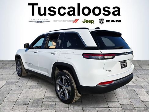 New 2026 Jeep Grand Cherokee Limited RWD image 5