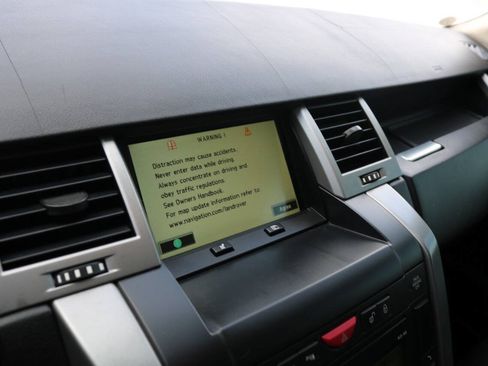 Used 2008 Land Rover Range Rover Sport Supercharged AWD/4WD image 9