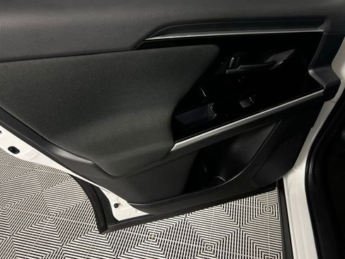 Used 2024 Subaru Solterra Premium image 24