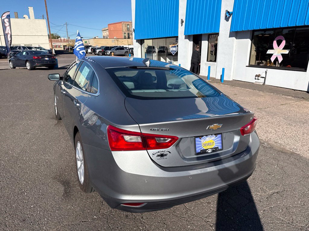 Used 2024 Chevrolet Malibu LT FWD image 14