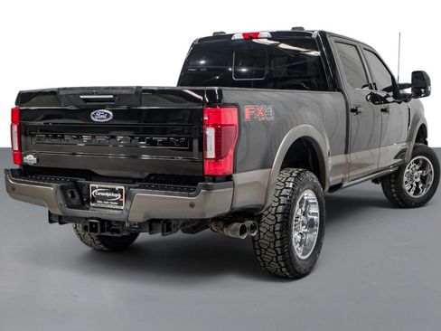 Used 2022 Ford F250 King Ranch w/ King Ranch Ultimate Package AWD/4WD image 6