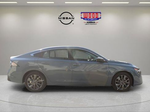 New 2026 Nissan Sentra SL FWD image 2
