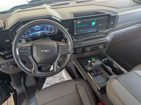 Used 2023 Chevrolet Silverado 1500 ZR2 w/ Technology Package image 14