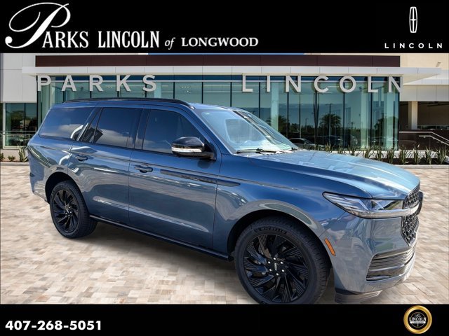 New 2027 Lincoln Navigator Reserve w/ Jet Appearance Package AWD/4WD image 1