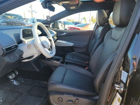 Used 2021 Volkswagen ID.4 1st Edition image 9