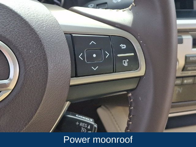 Used 2016 Lexus ES 350 w/ Premium Package w/Wood Trim FWD image 8