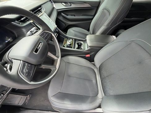 New 2026 Jeep Grand Cherokee Laredo X RWD image 14