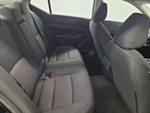 Used 2025 Nissan Altima 2.5 S FWD image 19