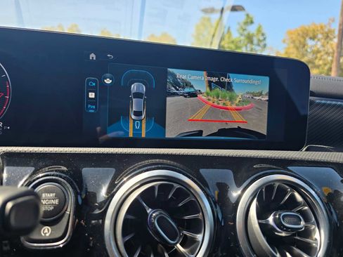 Used 2025 Mercedes-Benz CLA 250 image 28