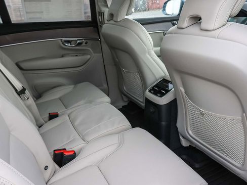 New 2026 Volvo XC90 T8 Ultra image 20