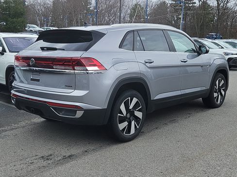 New 2026 Volkswagen Atlas Cross Sport SE image 2