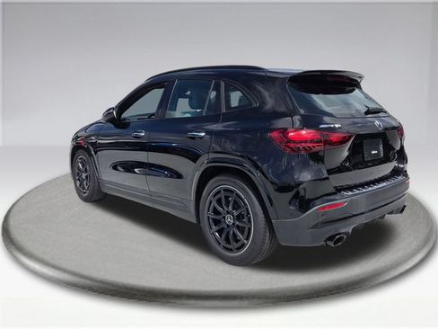Used 2024 Mercedes-Benz GLA 35 AMG 4MATIC image 18