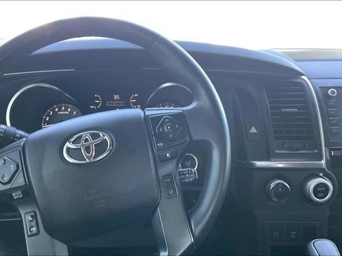 Used 2021 Toyota Sequoia TRD Sport AWD/4WD image 21