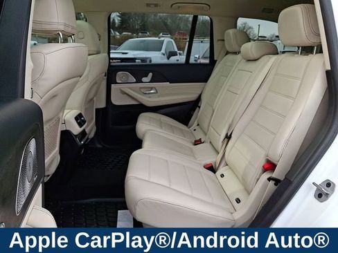 Used 2022 Mercedes-Benz GLS 450 4MATIC image 11