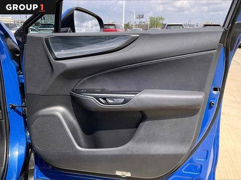 Certified 2025 Lexus NX 250 FWD w/ Accessory Package (K3) image 20