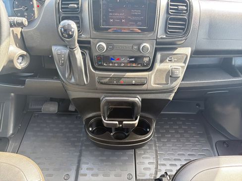 Used 2026 RAM ProMaster 2500 w/ Convenience Group FWD image 18