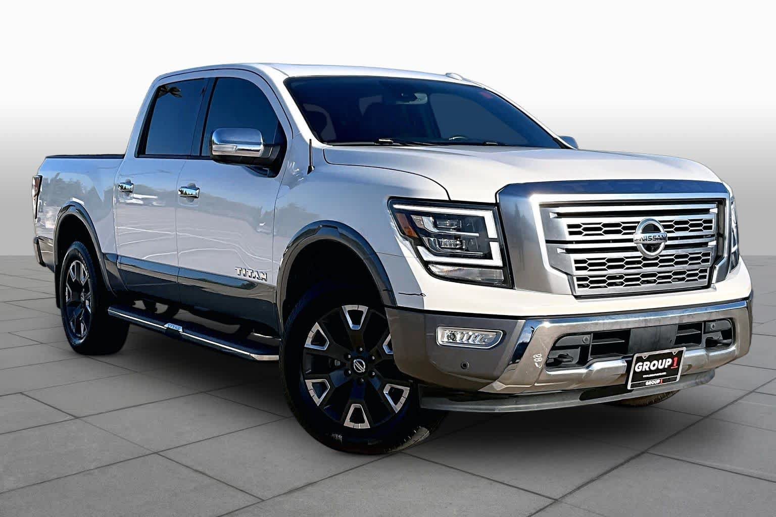 Used 2021 Nissan Titan Platinum Reserve w/ Moonroof Package AWD/4WD image 3