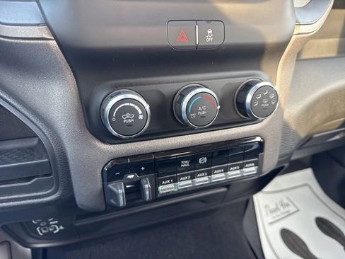 Used 2019 RAM 3500 Tradesman image 20