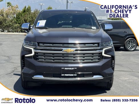 Used 2023 Chevrolet Suburban Premier AWD/4WD image 2