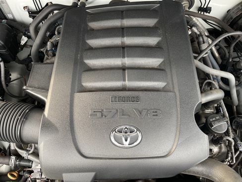Used 2019 Toyota Tundra SR5 w/ TRD Sport Package AWD/4WD image 26