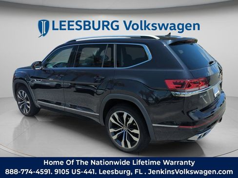 Used 2023 Volkswagen Atlas SEL Premium AWD/4WD image 9