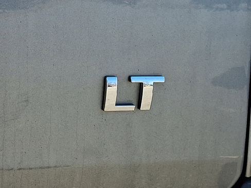 Certified 2023 Chevrolet Traverse LT w/ LPO, Floor Liner Package image 10