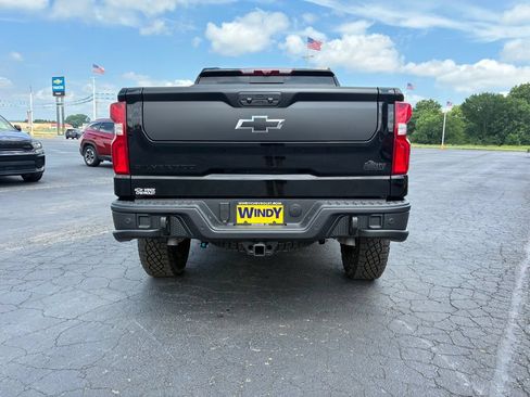 New 2026 Chevrolet Silverado 1500 ZR2 w/ ZR2 Bison Edition AWD/4WD image 7