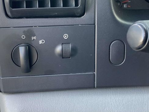 Used 2007 Ford F350 XL image 28