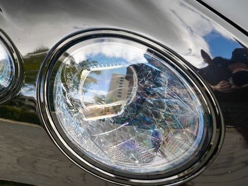 Used 2020 Bentley Continental GT V8 image 78