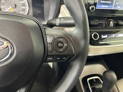 Used 2020 Toyota Corolla L image 17