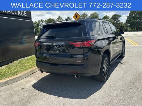 Used 2023 Chevrolet Traverse RS FWD image 6