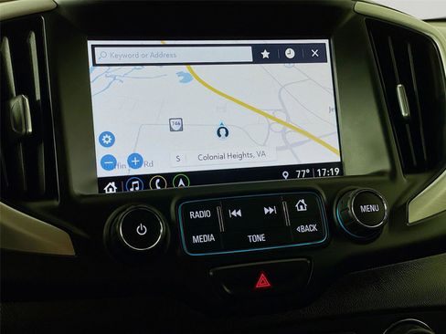 Used 2018 GMC Terrain SLT w/ Preferred Package FWD image 16