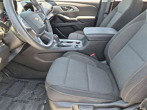 Used 2020 Chevrolet Traverse LS FWD image 15