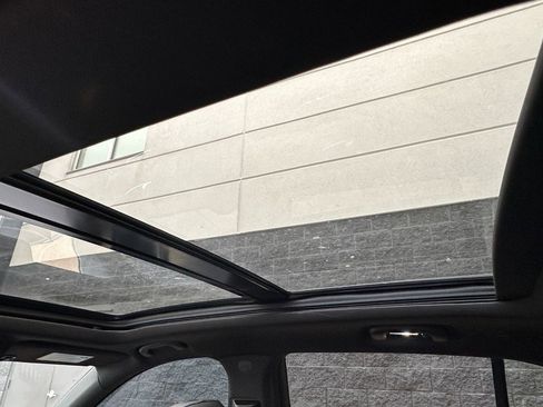 Certified 2023 Cadillac XT4 Sport image 9